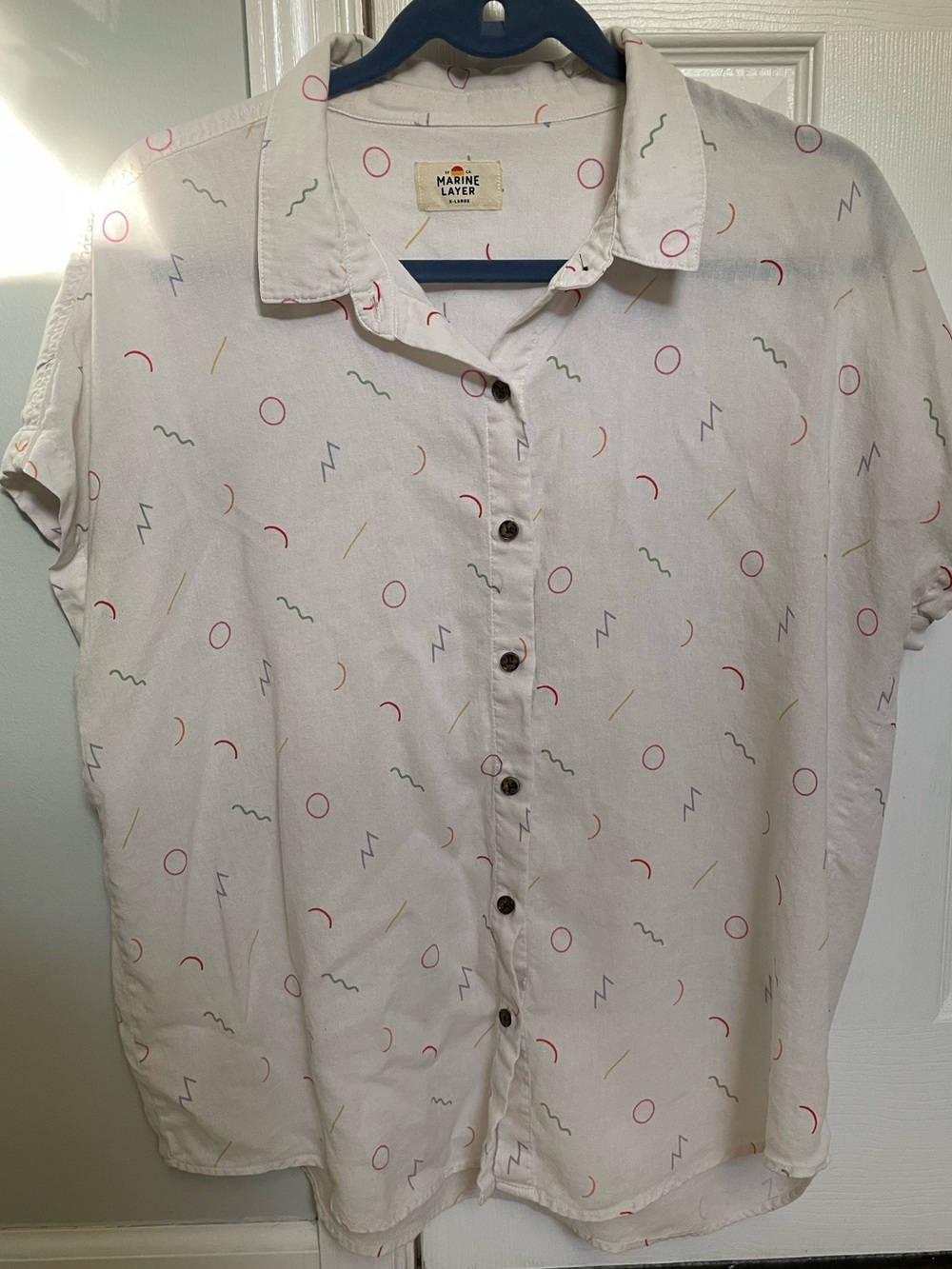 Marine Layer Dana White w Multi-Color Noodle print Short-Sleeve Button-Down